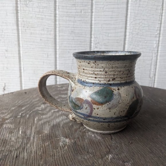 Two Handmade Ceramic Mugs Grey and Blue - Picture 7 of 9